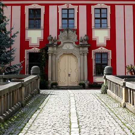 Boutique Palac Warmatowice Sienkiewiczowskie Legnica Esterno foto