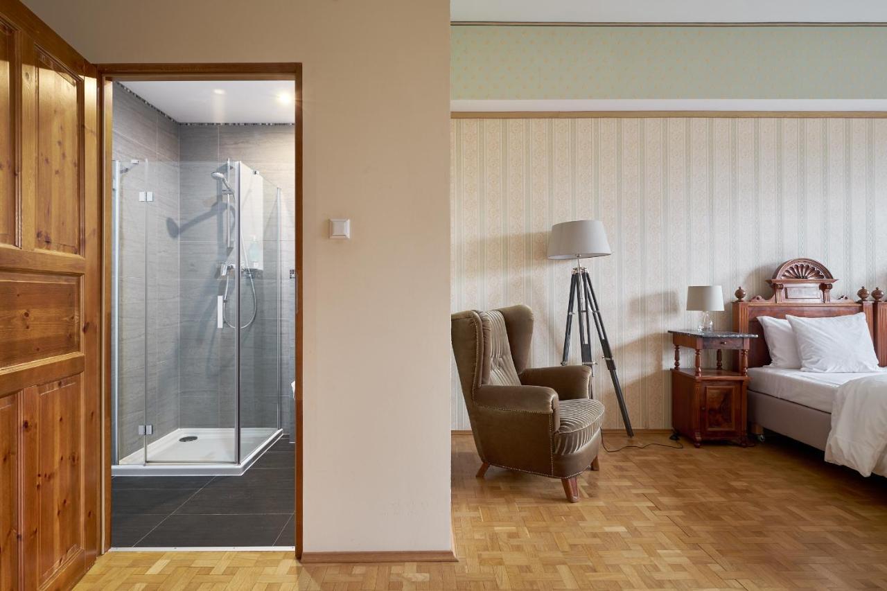 Boutique Palac Warmatowice Sienkiewiczowskie Legnica Esterno foto