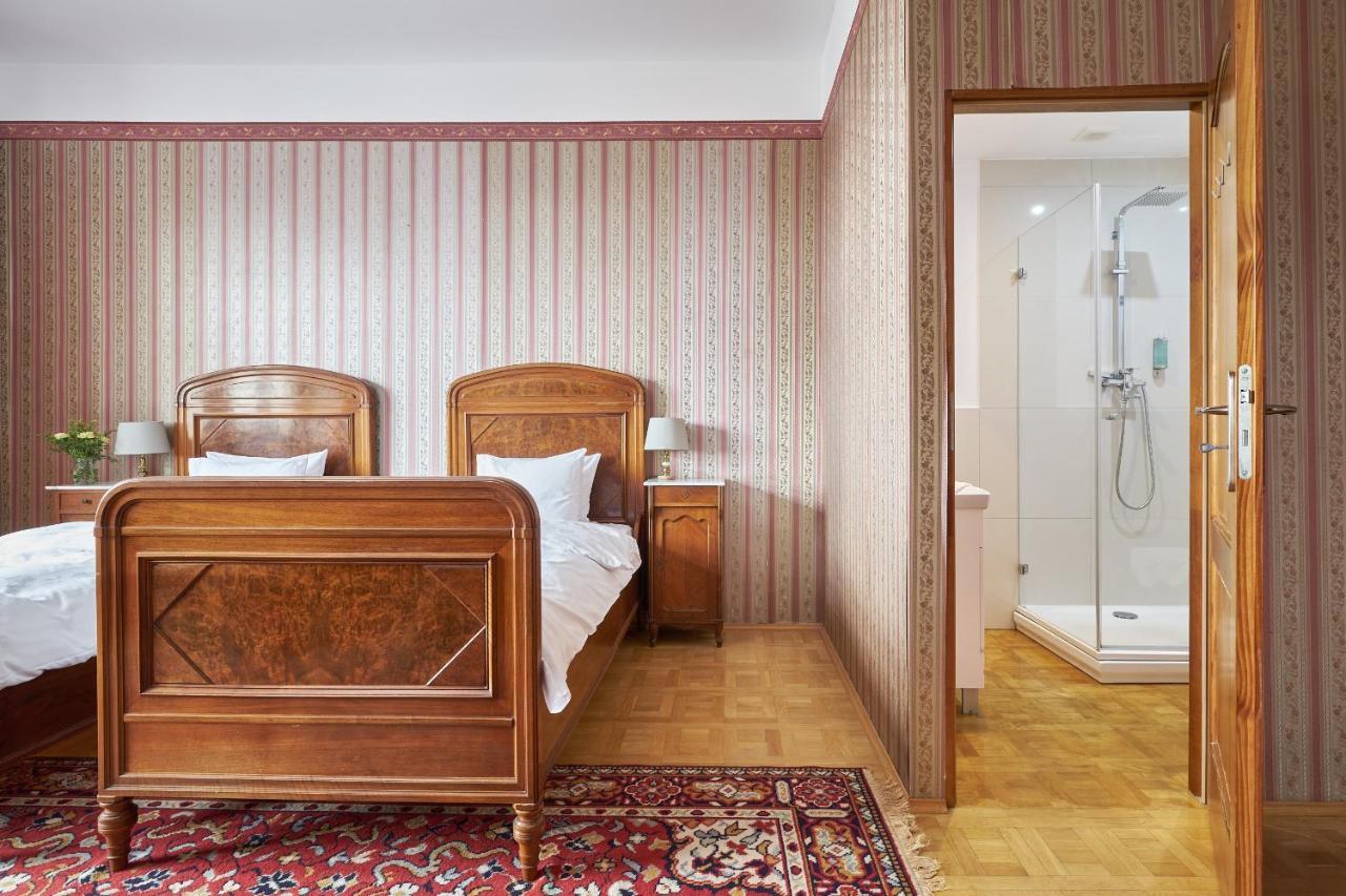 Boutique Palac Warmatowice Sienkiewiczowskie Legnica Esterno foto